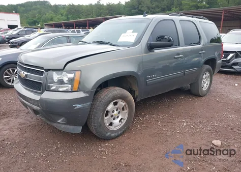 2011 Chevrolet Tahoe Ls z USA, uszkodzony, nr VIN 1GNSCAE06BR163286